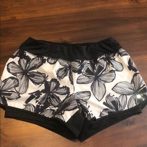Running shorts M